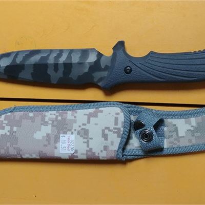 11" Fixed Blade Knife Valor 440