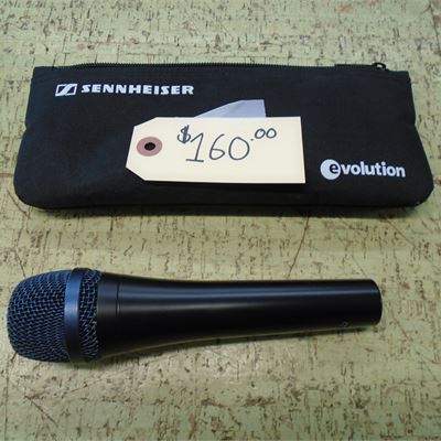 SENNHEISER	E 935 - Vocal Microphone
